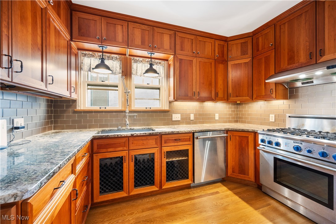 24510 Lake Road Bay Village OH 44140