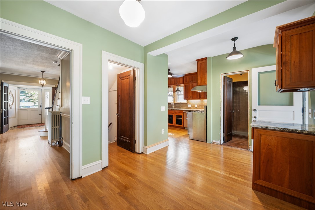 24510 Lake Road Bay Village OH 44140