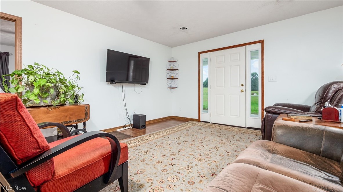 70380 Norwalk Road Kimbolton OH 43749