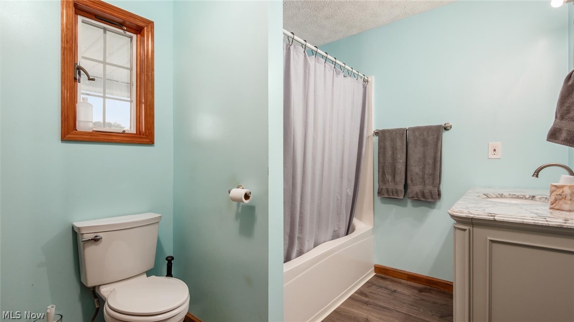 70380 Norwalk Road Kimbolton OH 43749