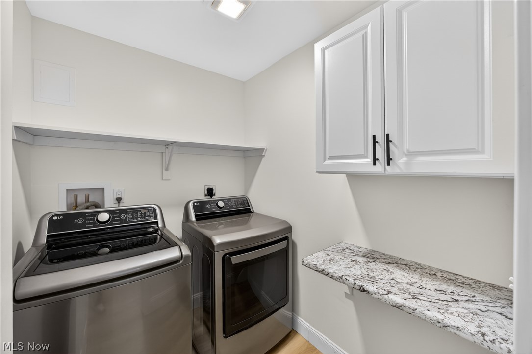 1617 Larchmont Avenue Lakewood OH 44107