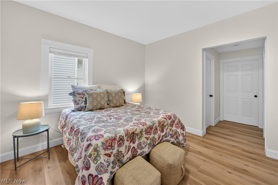 1617 Larchmont Avenue Lakewood OH 44107