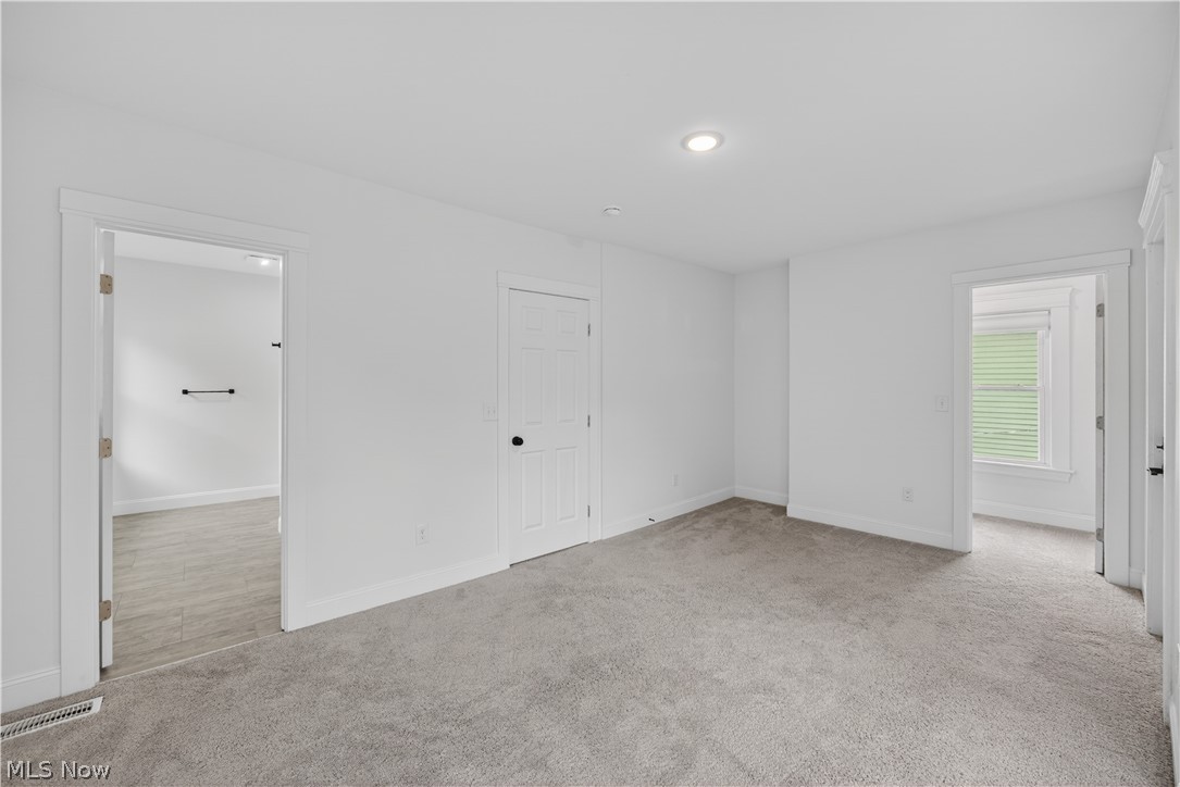 1617 Larchmont Avenue Lakewood OH 44107