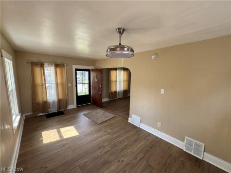 3059 W 111th Street Cleveland OH 44111
