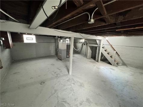 3059 W 111th Street Cleveland OH 44111
