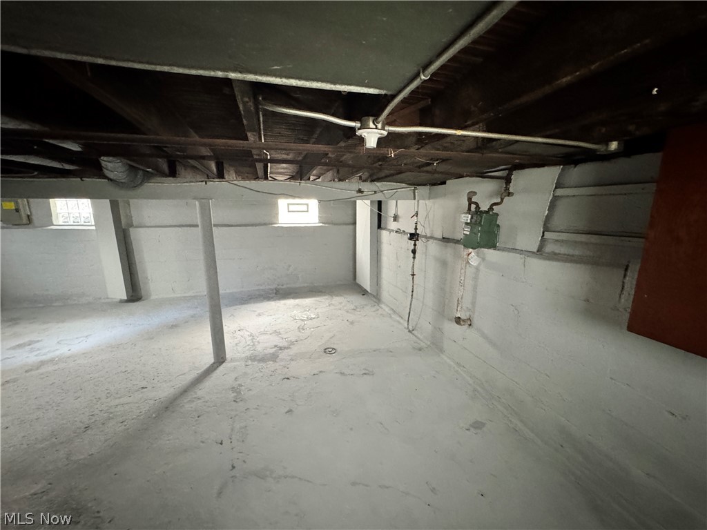 3059 W 111th Street Cleveland OH 44111