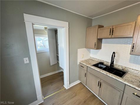 3059 W 111th Street Cleveland OH 44111