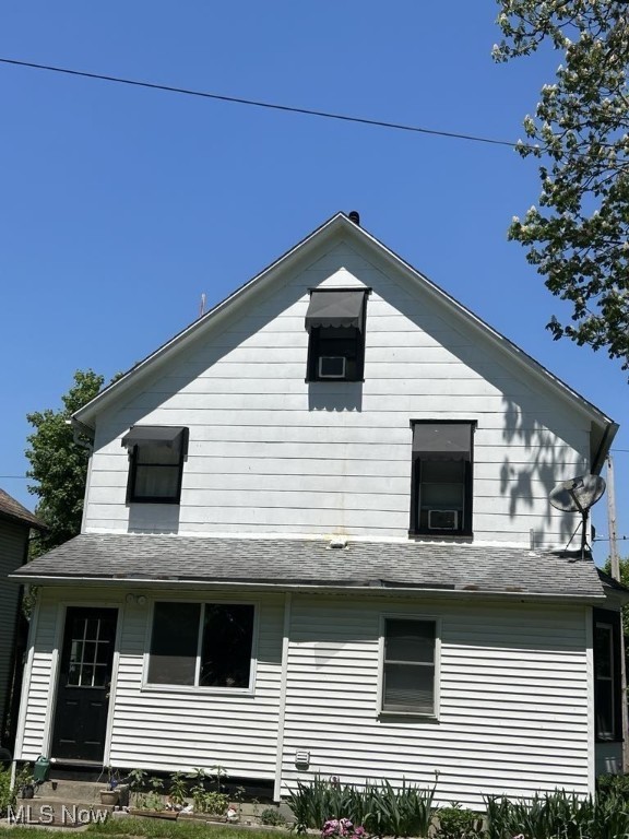 199 Garfield Avenue East Palestine OH 44413