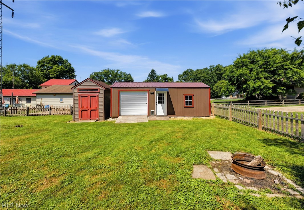 663 Boyd Street NE Masury OH 44438