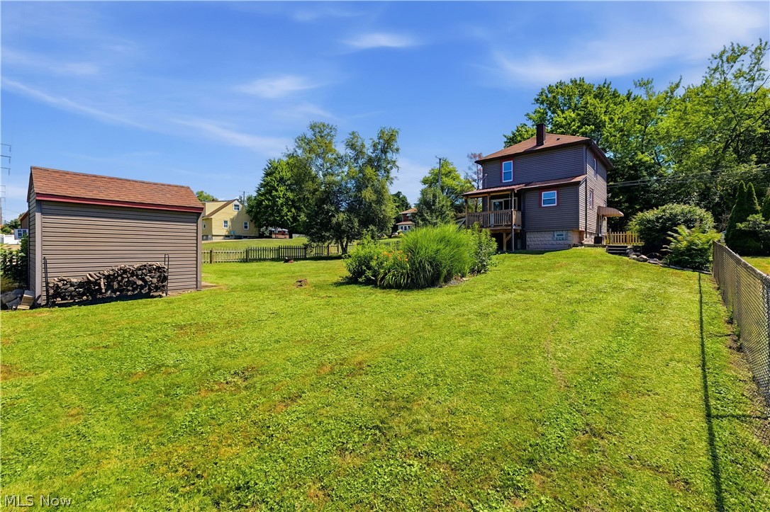 663 Boyd Street NE Masury OH 44438