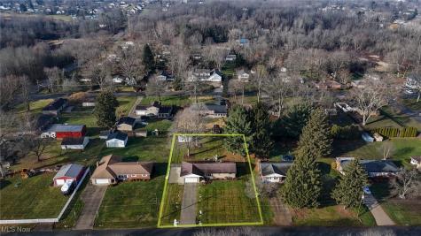 5042 Laddie Drive New Franklin OH 44319
