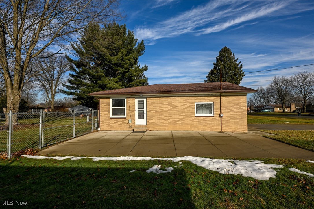 5042 Laddie Drive New Franklin OH 44319