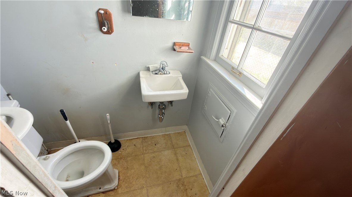 3074 Keswick Road Shaker Heights OH 44120
