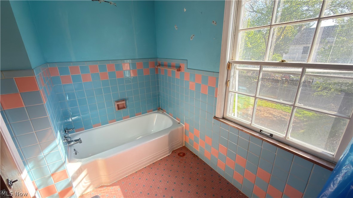 3074 Keswick Road Shaker Heights OH 44120