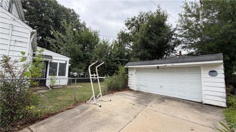 3074 Keswick Road Shaker Heights OH 44120