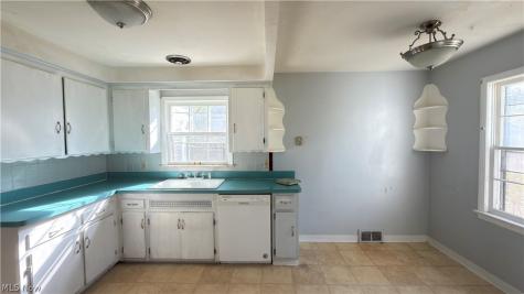 3074 Keswick Road Shaker Heights OH 44120
