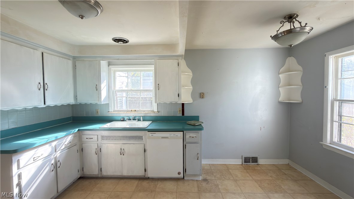 3074 Keswick Road Shaker Heights OH 44120