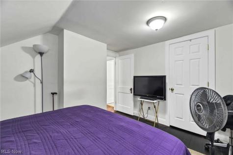 471 Columbus Street Bedford OH 44146