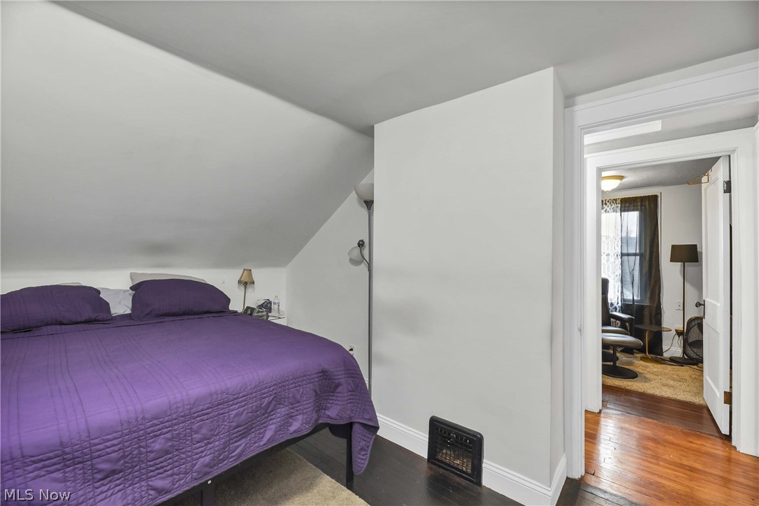 471 Columbus Street Bedford OH 44146