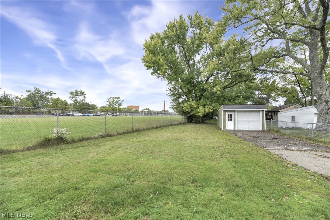 471 Columbus Street Bedford OH 44146