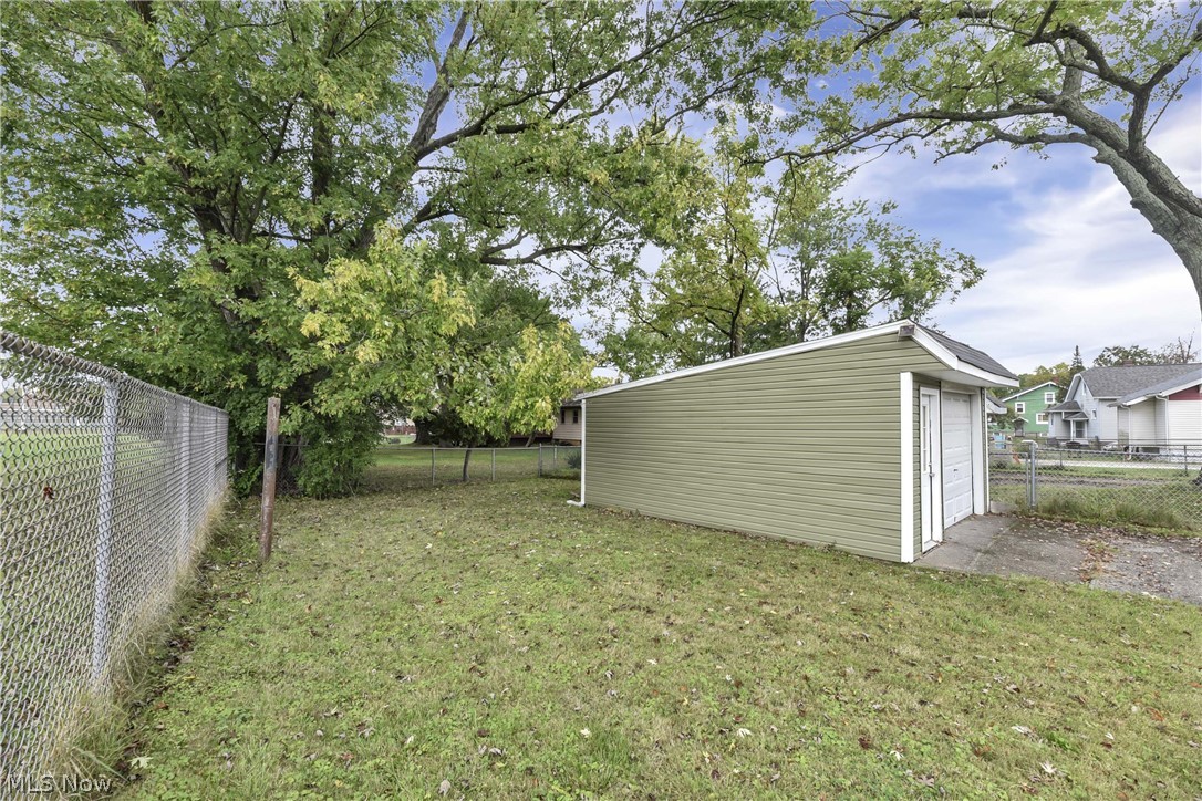 471 Columbus Street Bedford OH 44146