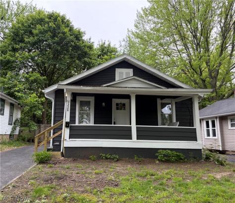 1228 Arnold Avenue Akron OH 44305