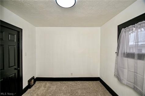 1228 Arnold Avenue Akron OH 44305