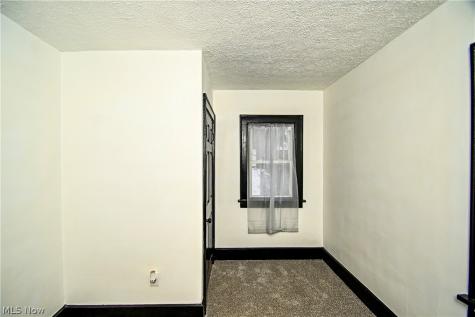 1228 Arnold Avenue Akron OH 44305