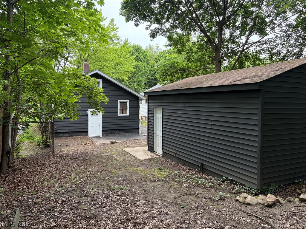 1228 Arnold Avenue Akron OH 44305