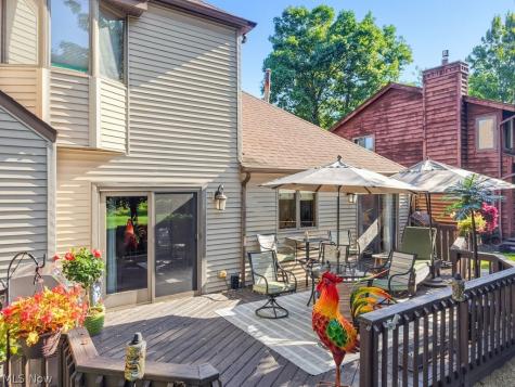 17553 Deer Ridge Circle Strongsville OH 44136
