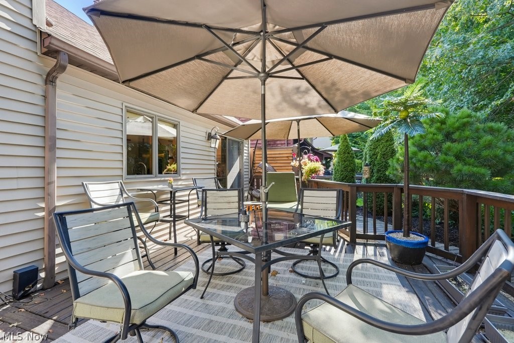 17553 Deer Ridge Circle Strongsville OH 44136