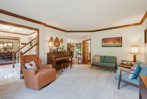 17553 Deer Ridge Circle Strongsville OH 44136