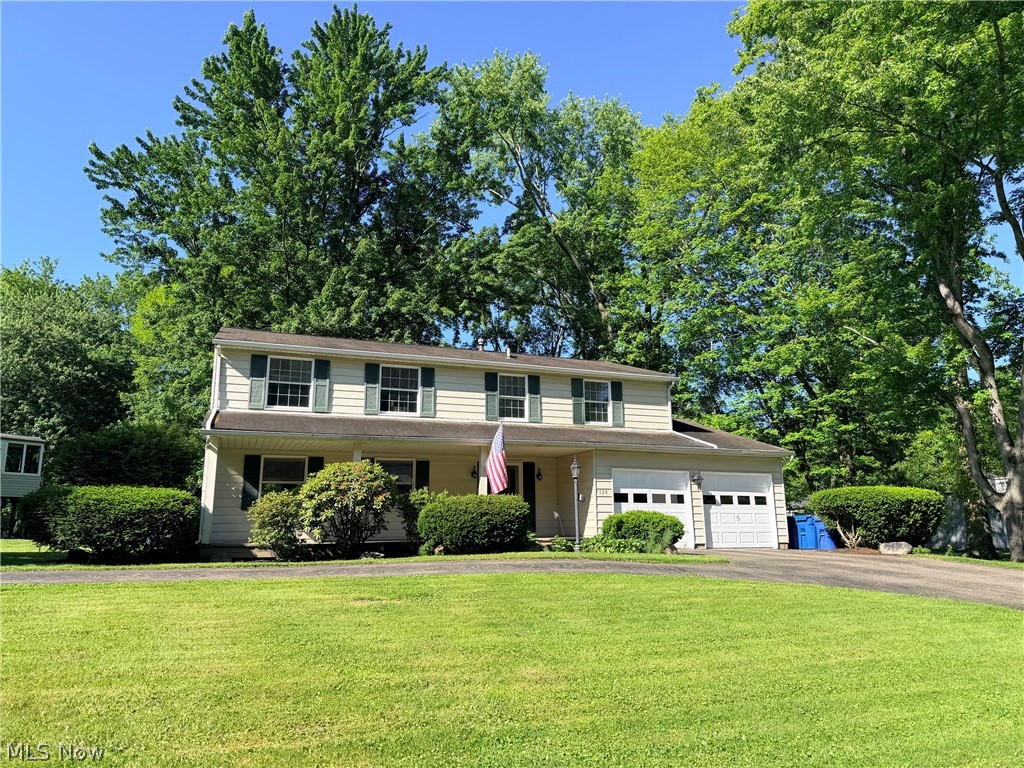 520 Heatherwood Drive SE Warren OH 44484