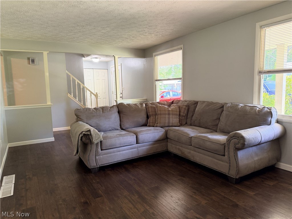 520 Heatherwood Drive SE Warren OH 44484