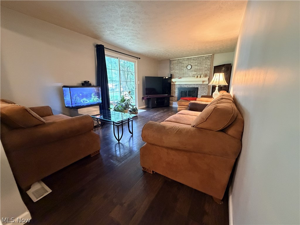 520 Heatherwood Drive SE Warren OH 44484