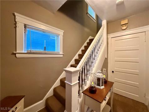 15220 Lucknow Avenue Cleveland OH 44110