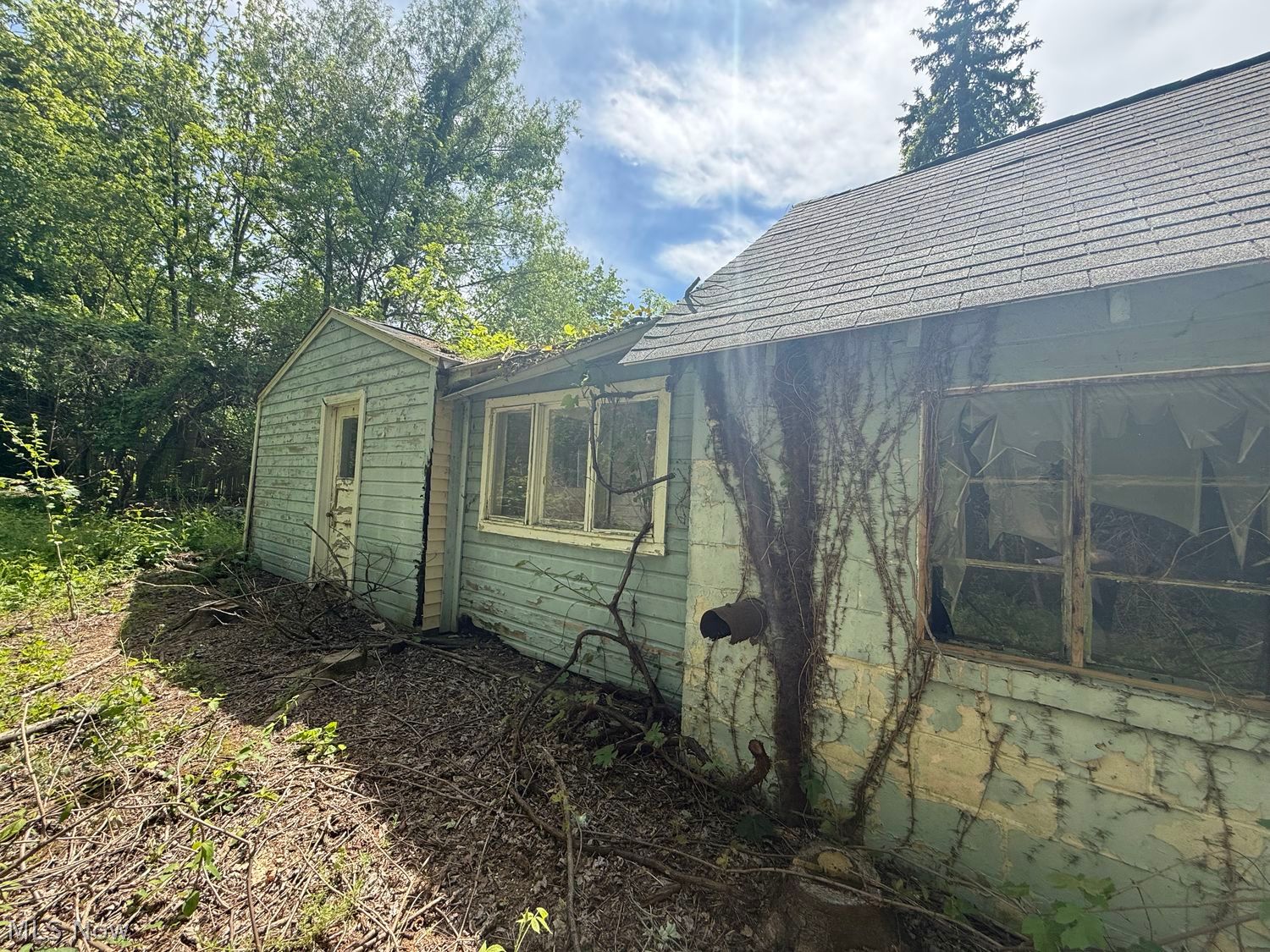 40 Safford Street Madison OH 44057