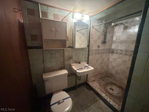 10761 Meadowbrook Drive Parma Heights OH 44130