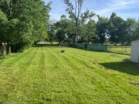 10761 Meadowbrook Drive Parma Heights OH 44130