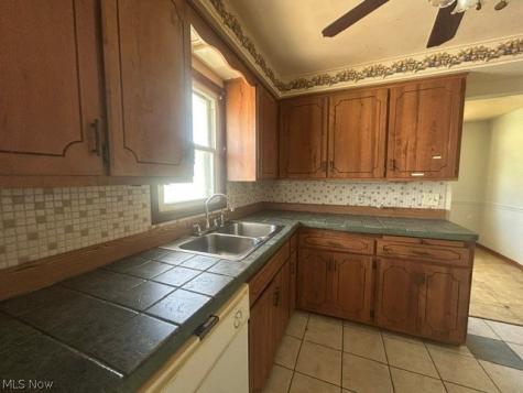 10761 Meadowbrook Drive Parma Heights OH 44130