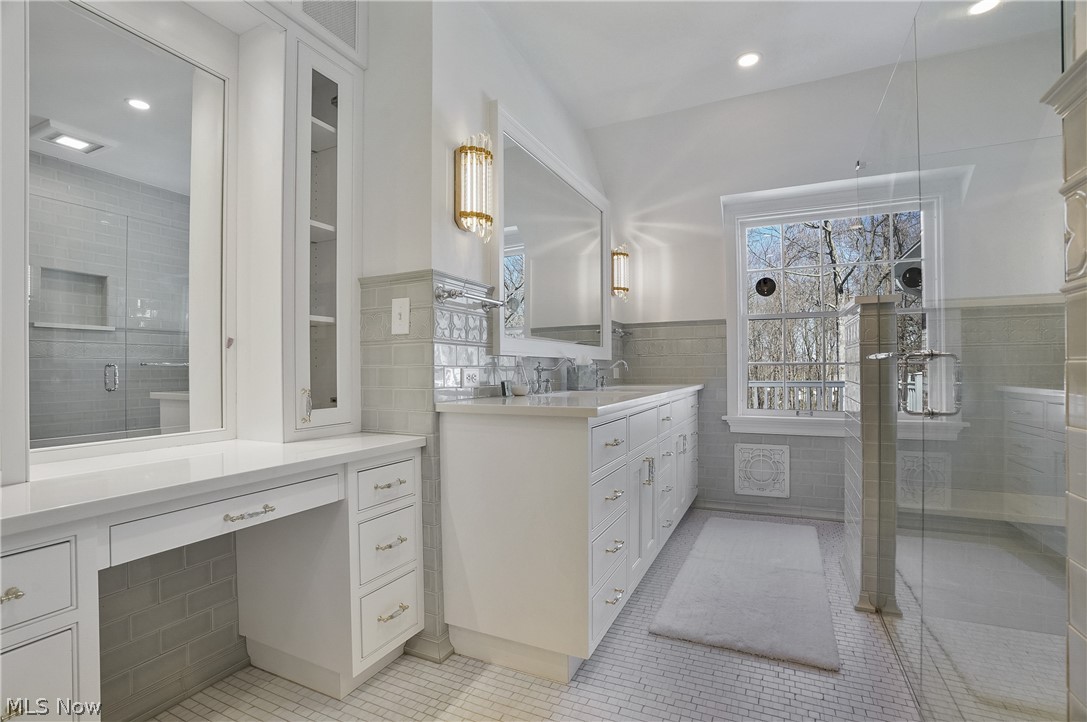 1322 Springhill Lane NE Massillon OH 44646