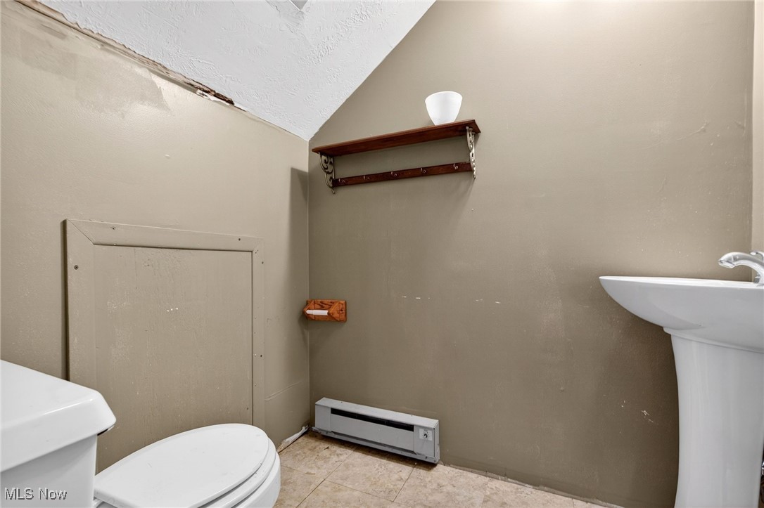 3764 Padanarum Road Geneva OH 44041