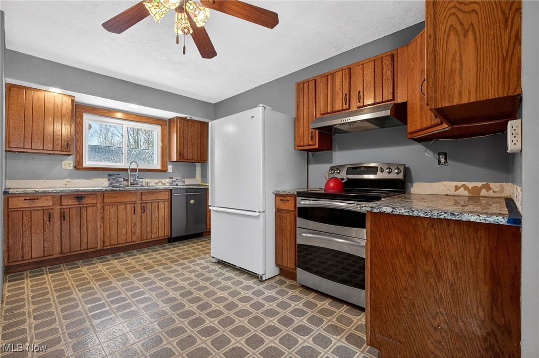 3764 Padanarum Road Geneva OH 44041
