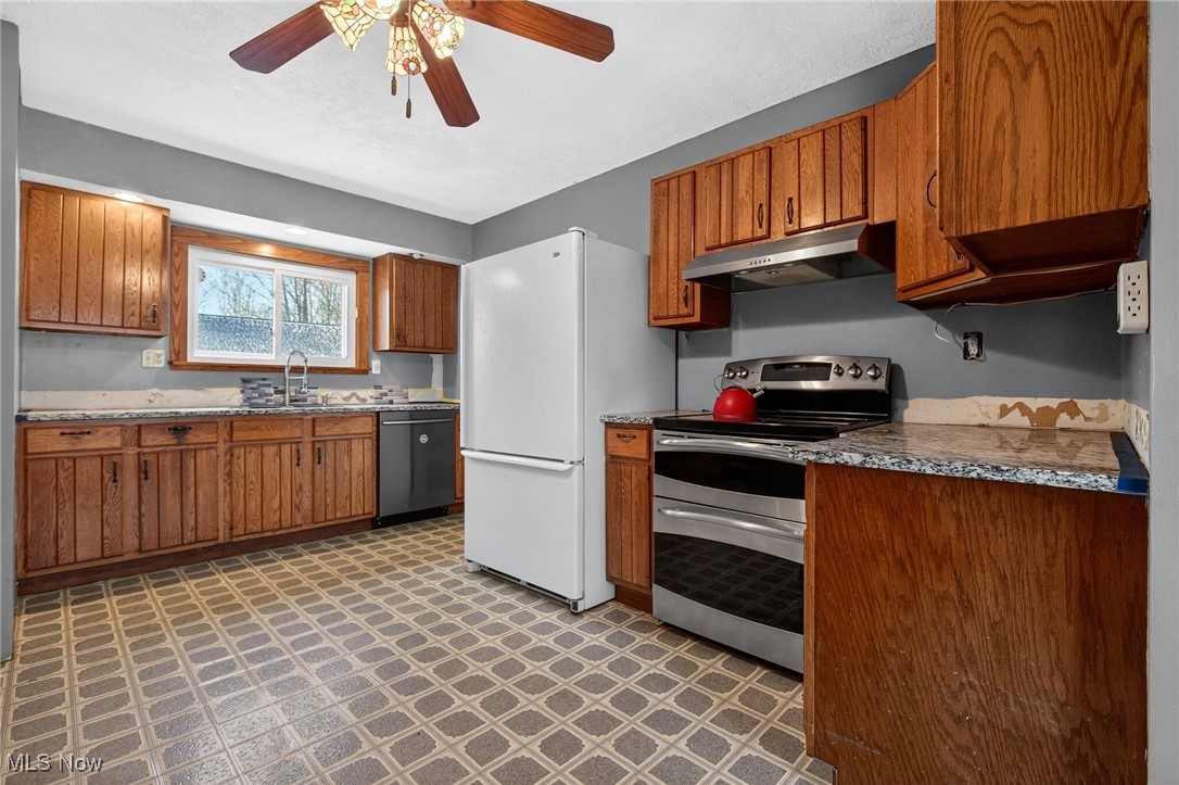 3764 Padanarum Road Geneva OH 44041
