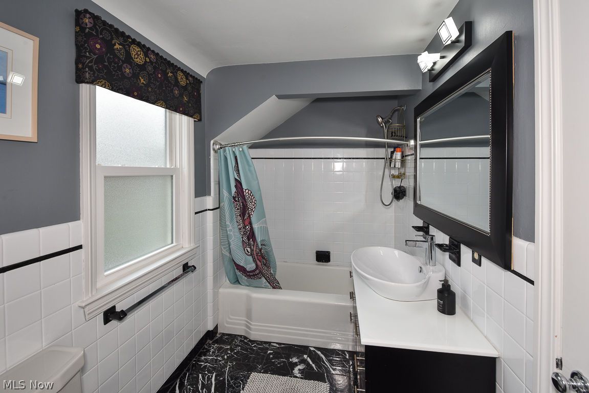 1000 Elmwood Road Rocky River OH 44116