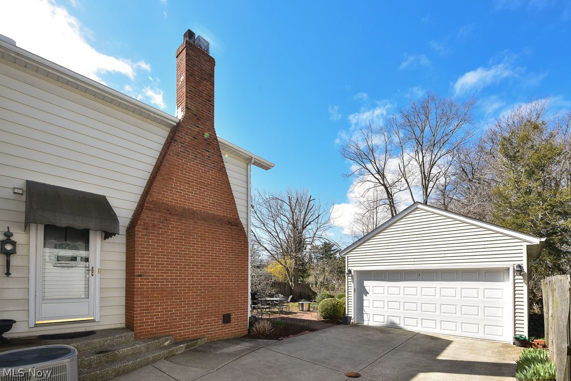 1000 Elmwood Road Rocky River OH 44116