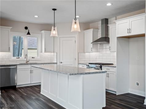 21032 Breckenridge Lane Strongsville OH 44149