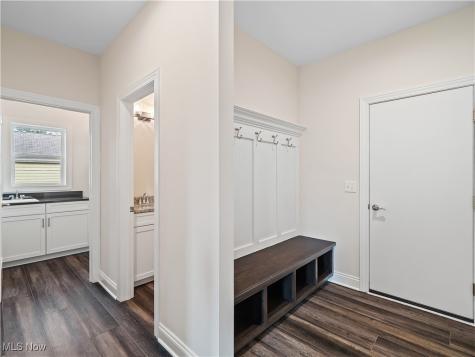 21032 Breckenridge Lane Strongsville OH 44149