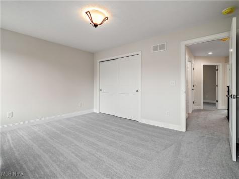 21032 Breckenridge Lane Strongsville OH 44149