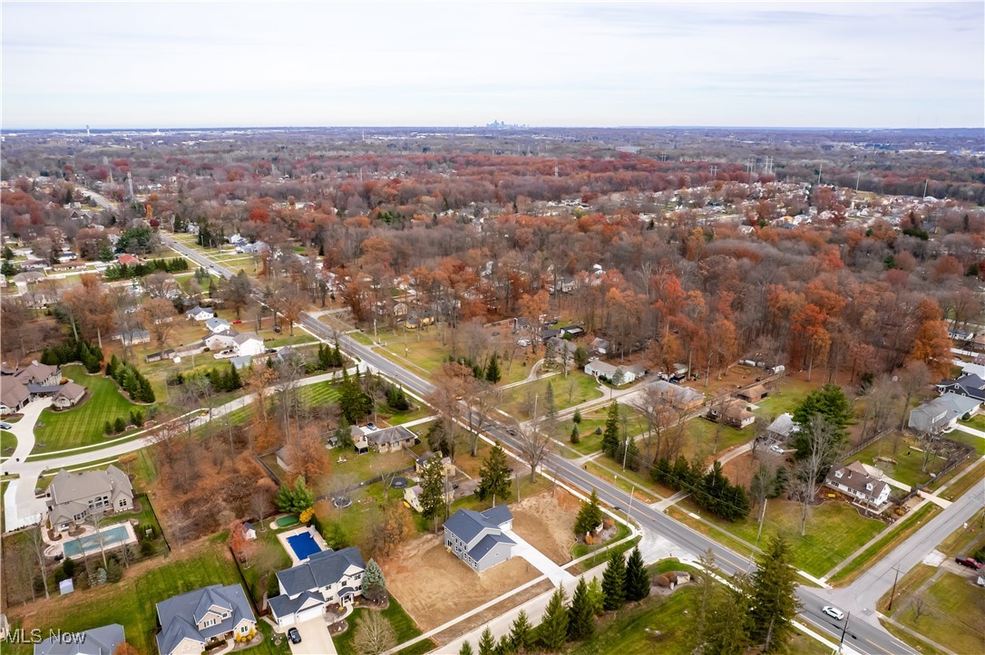21032 Breckenridge Lane Strongsville OH 44149